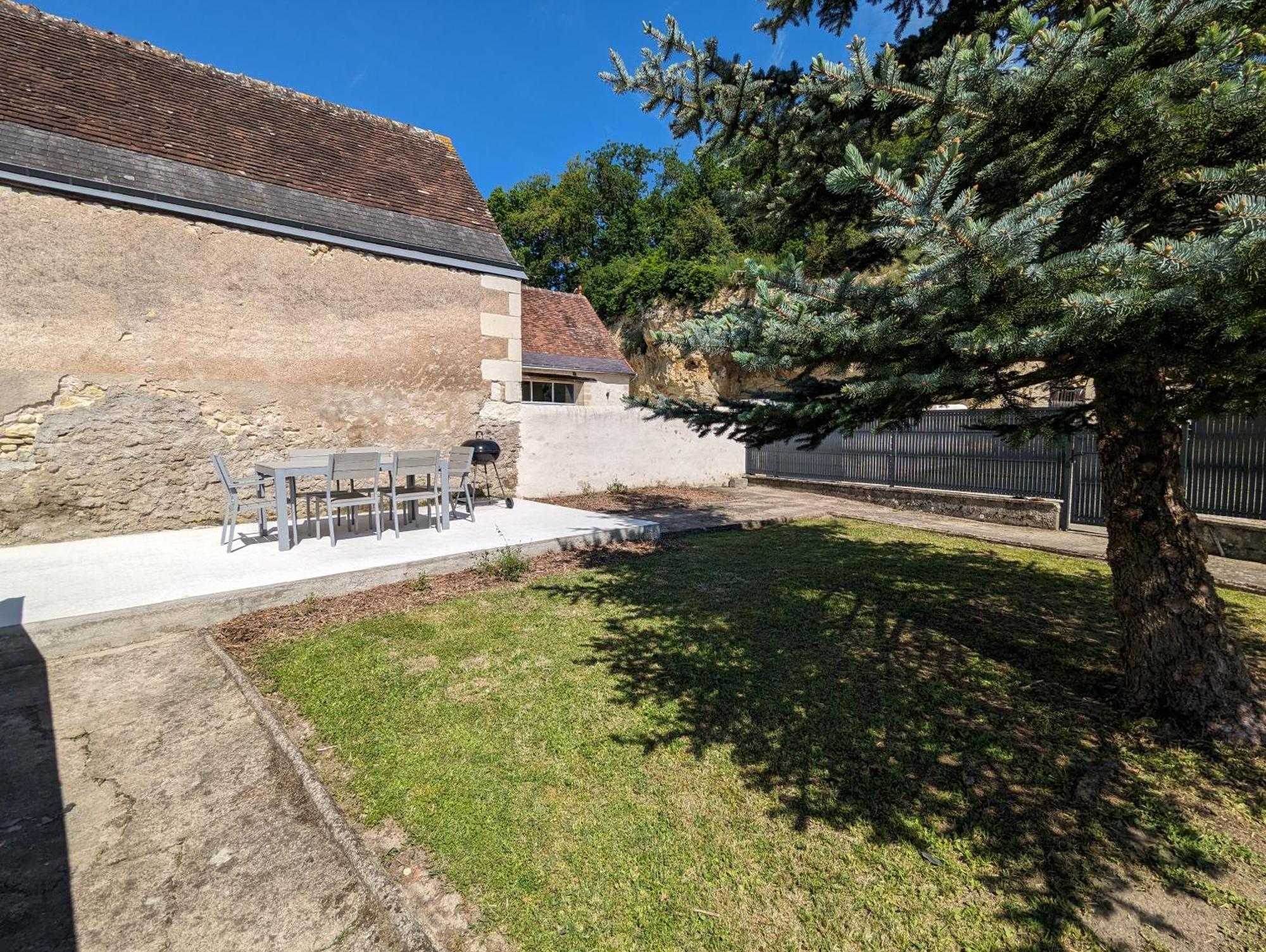 Villa Sur La Route De Chenonceau à La Croix-en-Touraine Extérieur photo